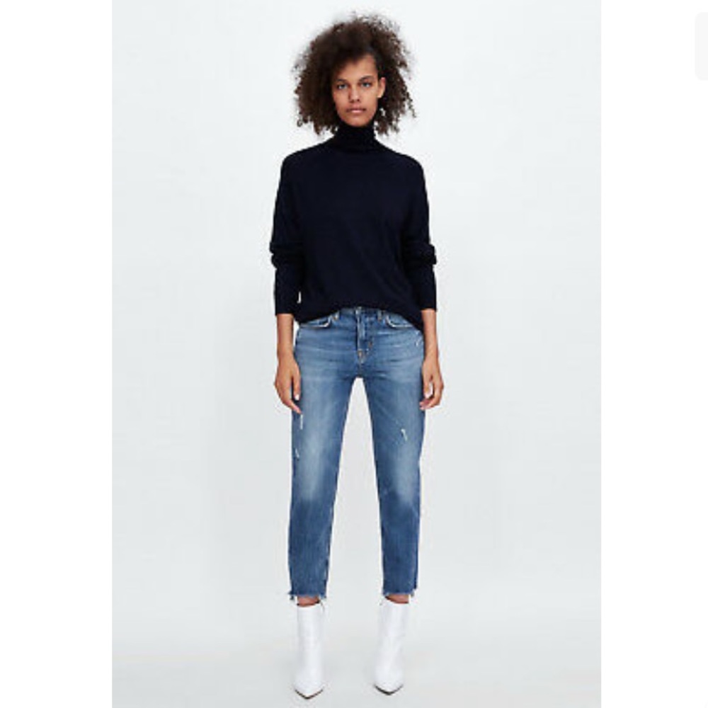 🦋🌸HP🌸🦋 𝗡𝗪𝗧 𝗭𝗮𝗿𝗮 • Premium Slim Boyfriend Jeans